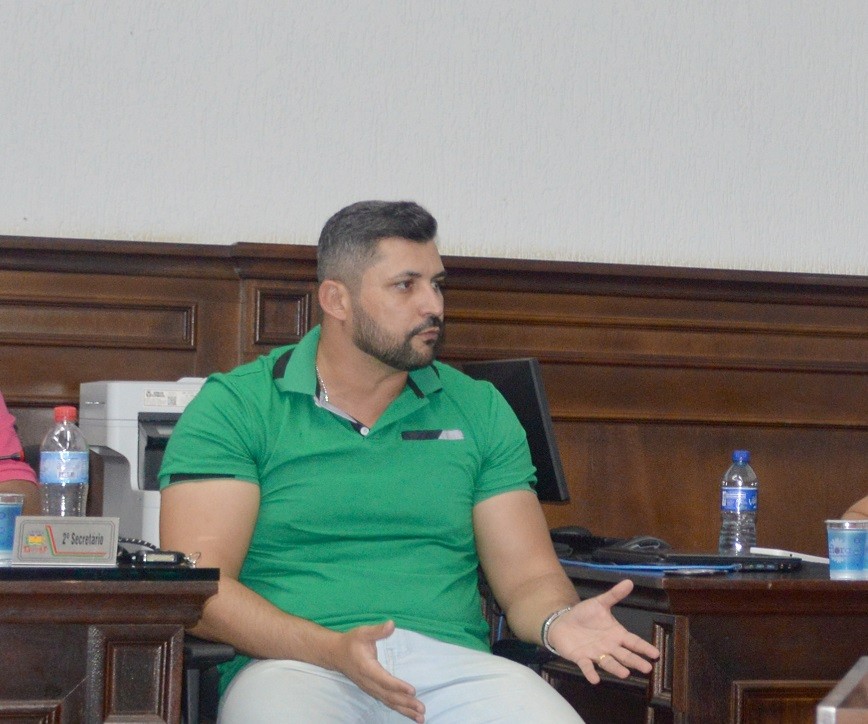 Câmara convoca diretor de Obras para prestar esclarecimentos sobre zona norte