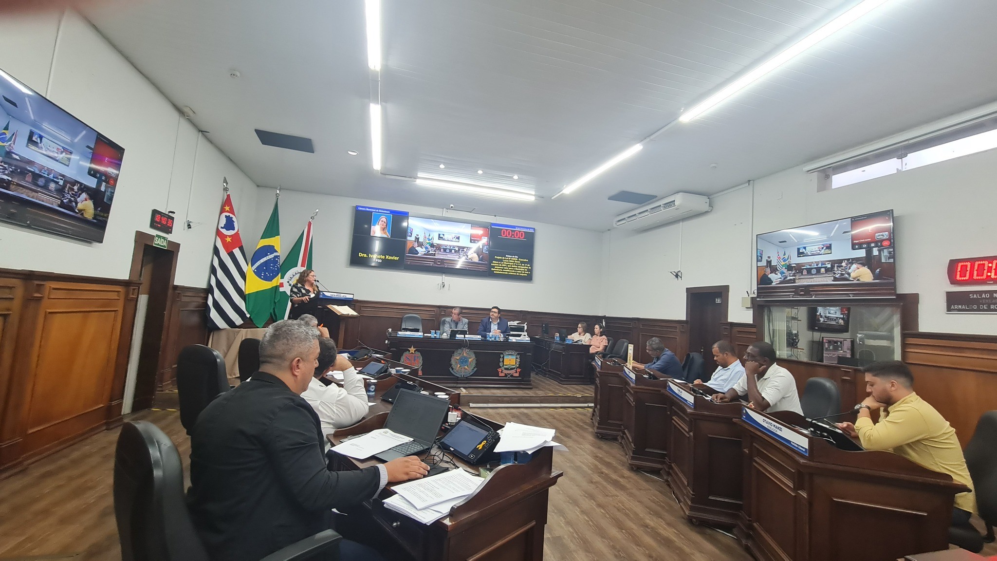 Vereadores aprovam reajuste em pagamentos de condenações judiciais do Município